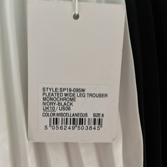 NWT Self-Portrait Accordion Pleated Pants - Picture 5 of 7